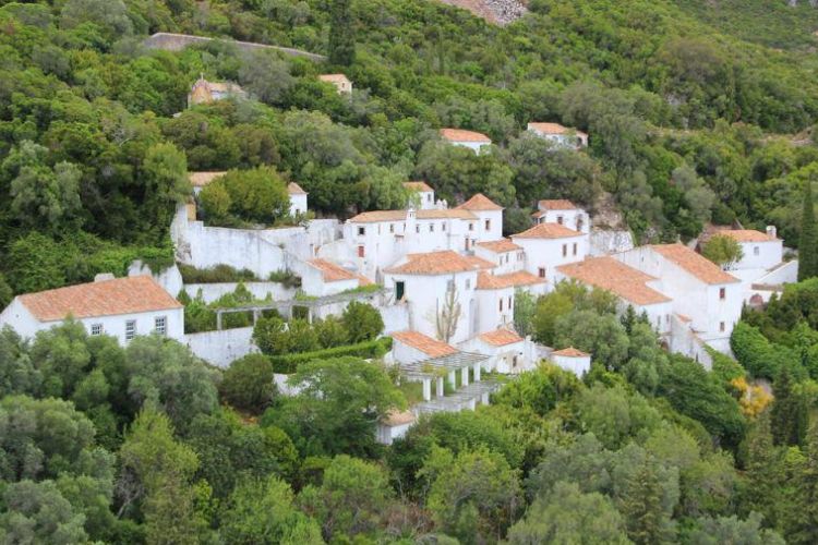Serra da Arrábida em Portugal - um lugar mágico da Serra ao Mar, Convento de Nossa Senhora da Arrábida